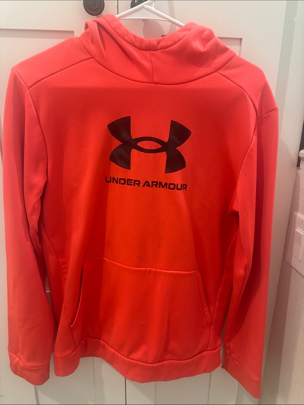 Under Armour Youth XL Crewneck Hoodie with Black Logo